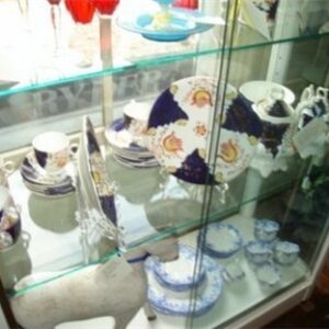 Gaudy Welsh tea service
